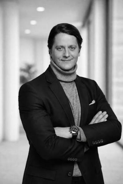 Eiffel Hotel Transactions - Notre Cabinet