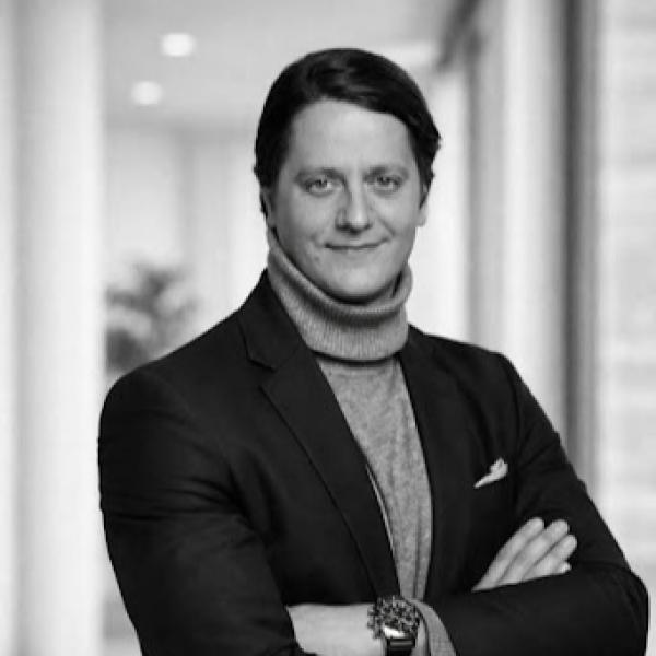 Eiffel Hotel Transactions - Notre Cabinet